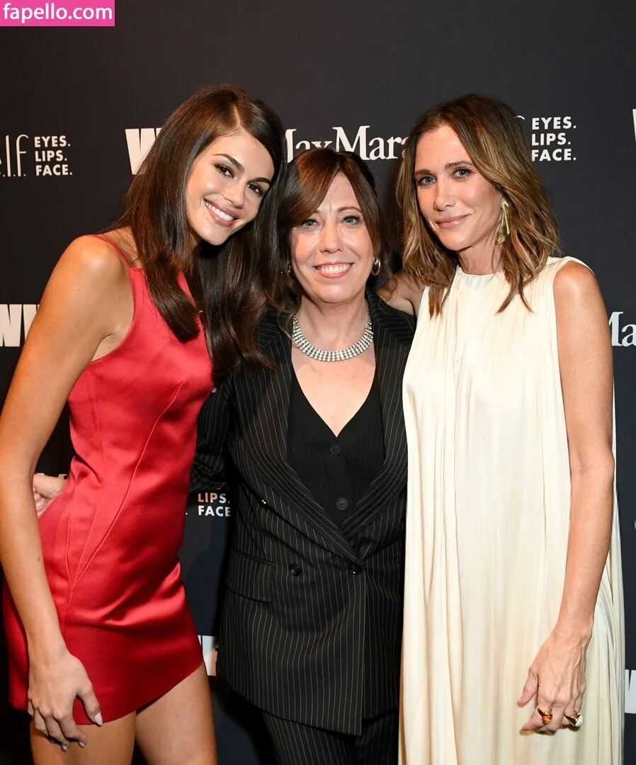 Kaia Gerber Onlyfans Photo Gallery 