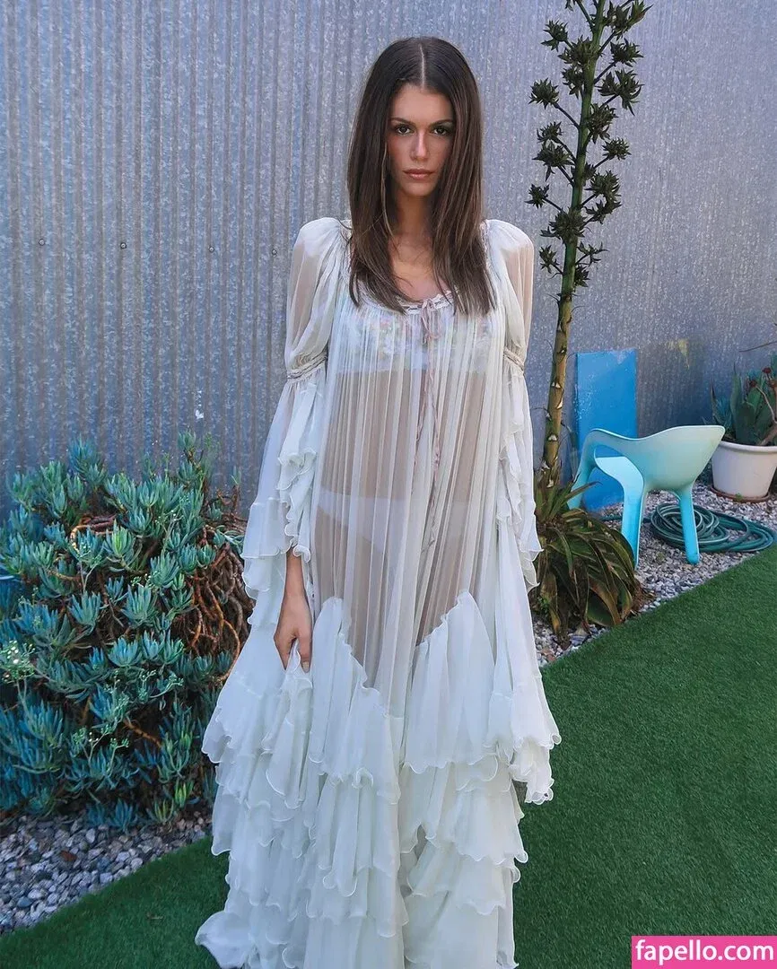 Kaia Gerber Onlyfans Photo Gallery 