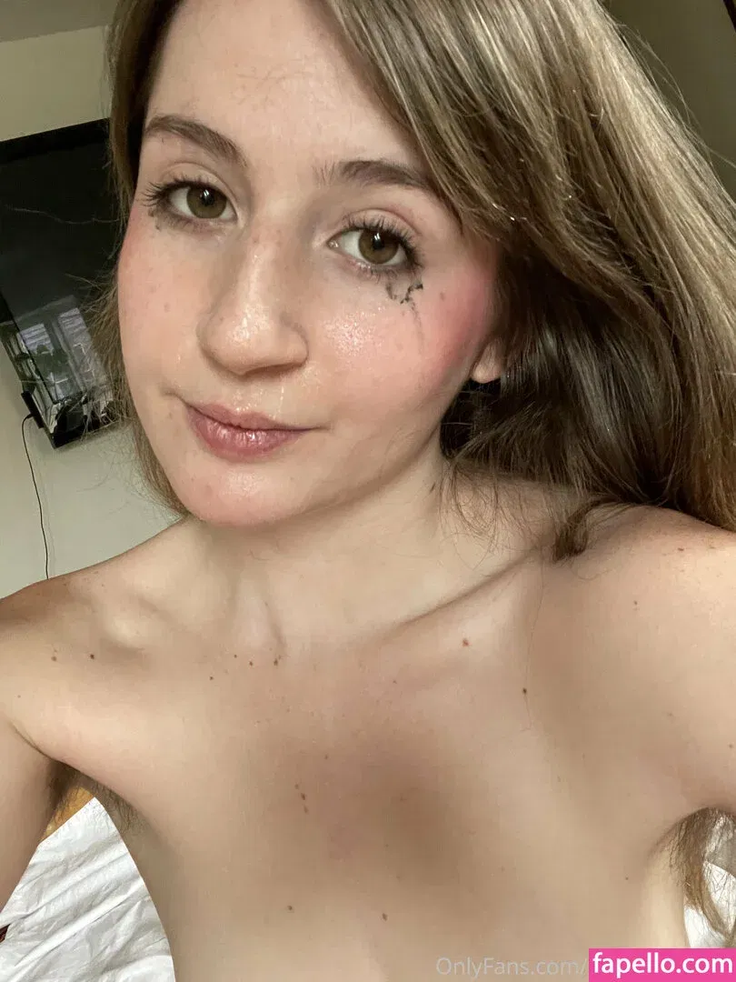 Dreamteenxxx Onlyfans Photo Gallery 