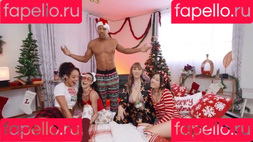 Angel Youngs Onlyfans Photo Gallery 