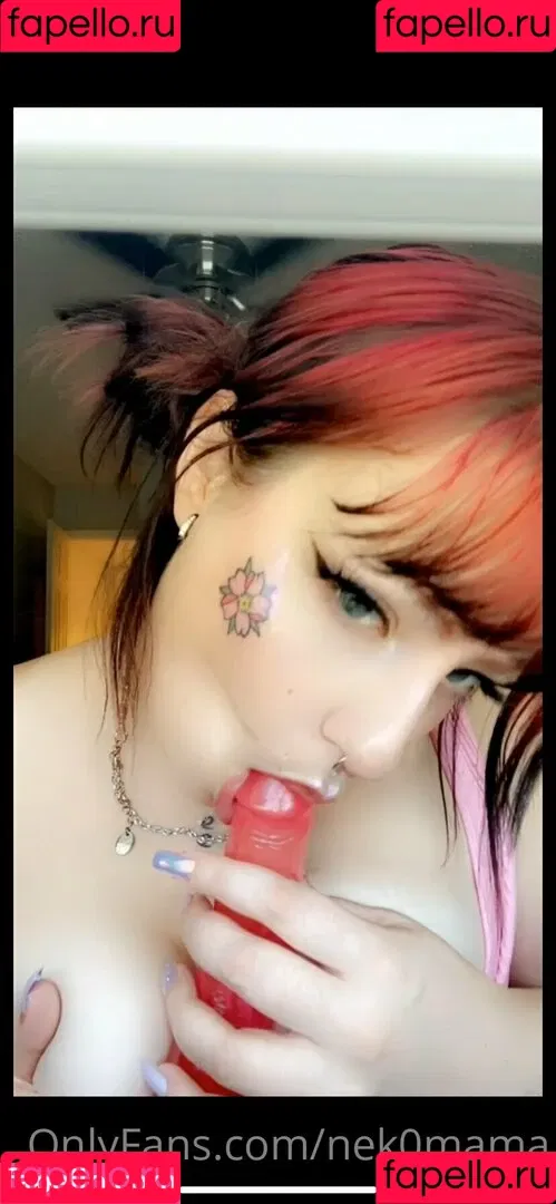 nek0mama Onlyfans Photo Gallery 