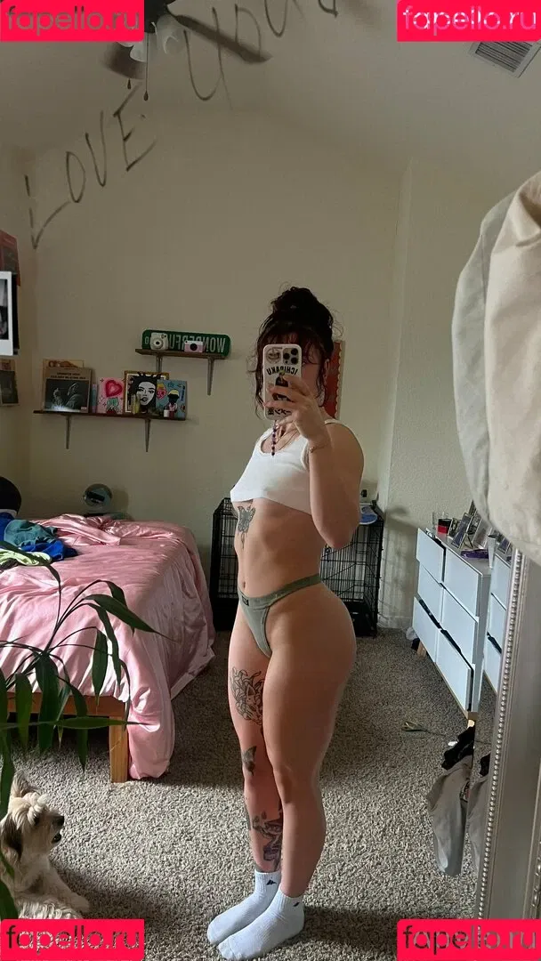 Ally R Onlyfans Photo Gallery 