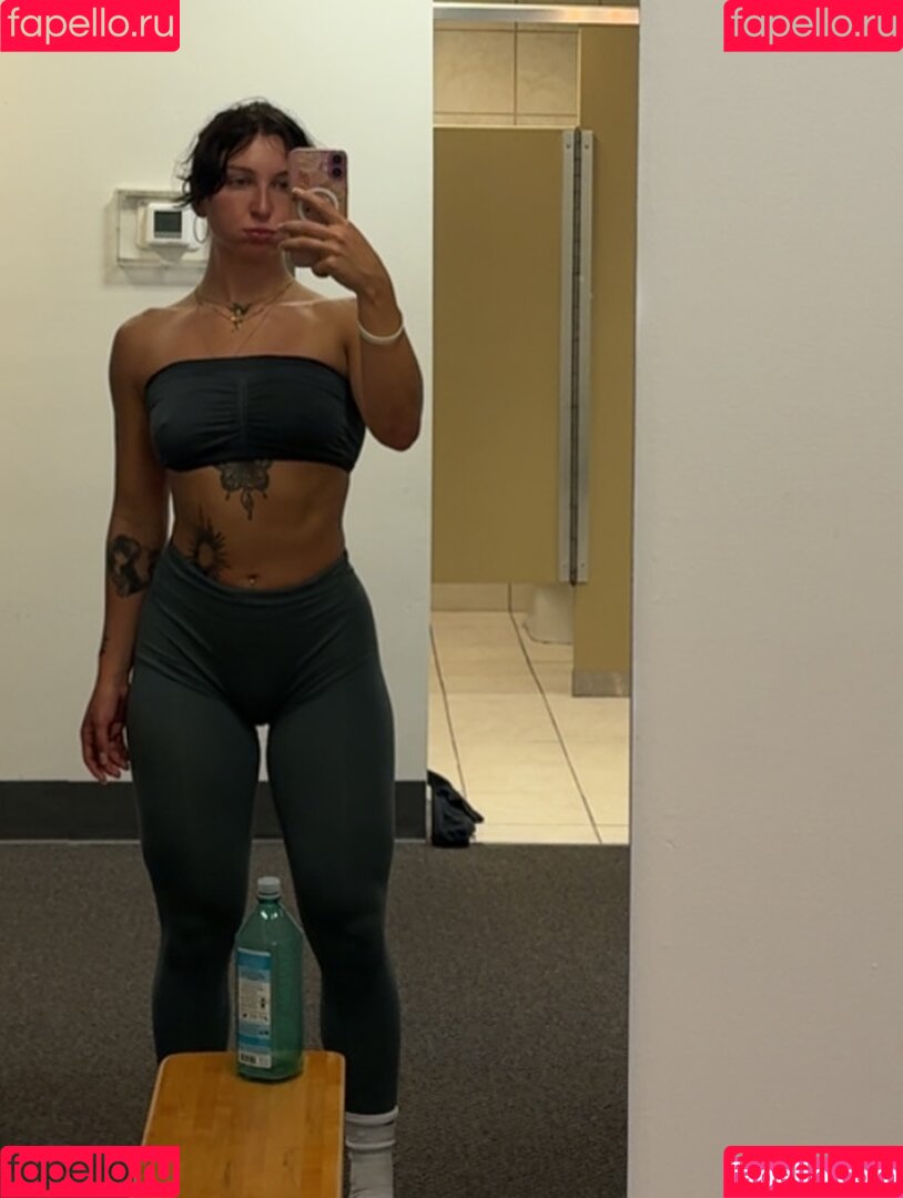 Ally R Onlyfans Photo Gallery 