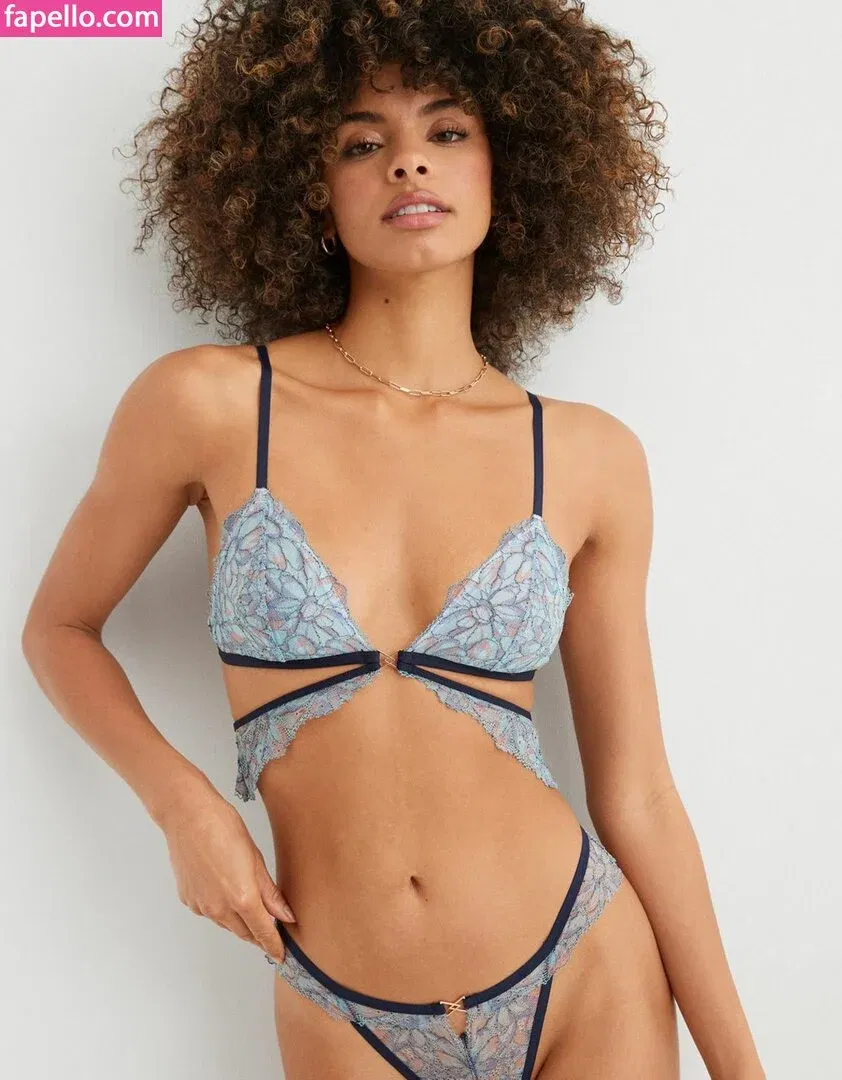 Ally R Onlyfans Photo Gallery 