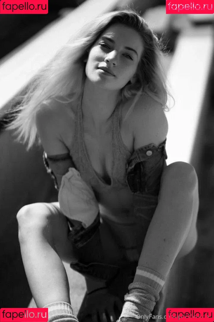 Pixie Nicky Onlyfans Photo Gallery 