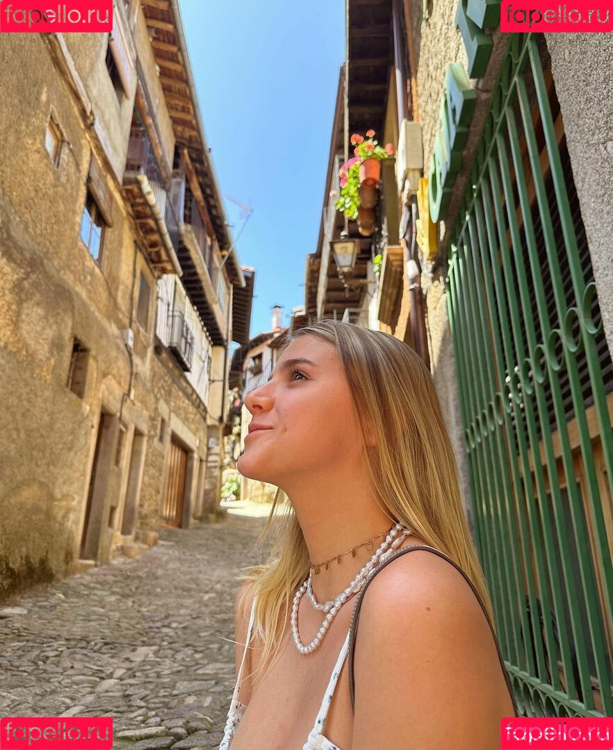 Giulia Nassa Onlyfans Photo Gallery 