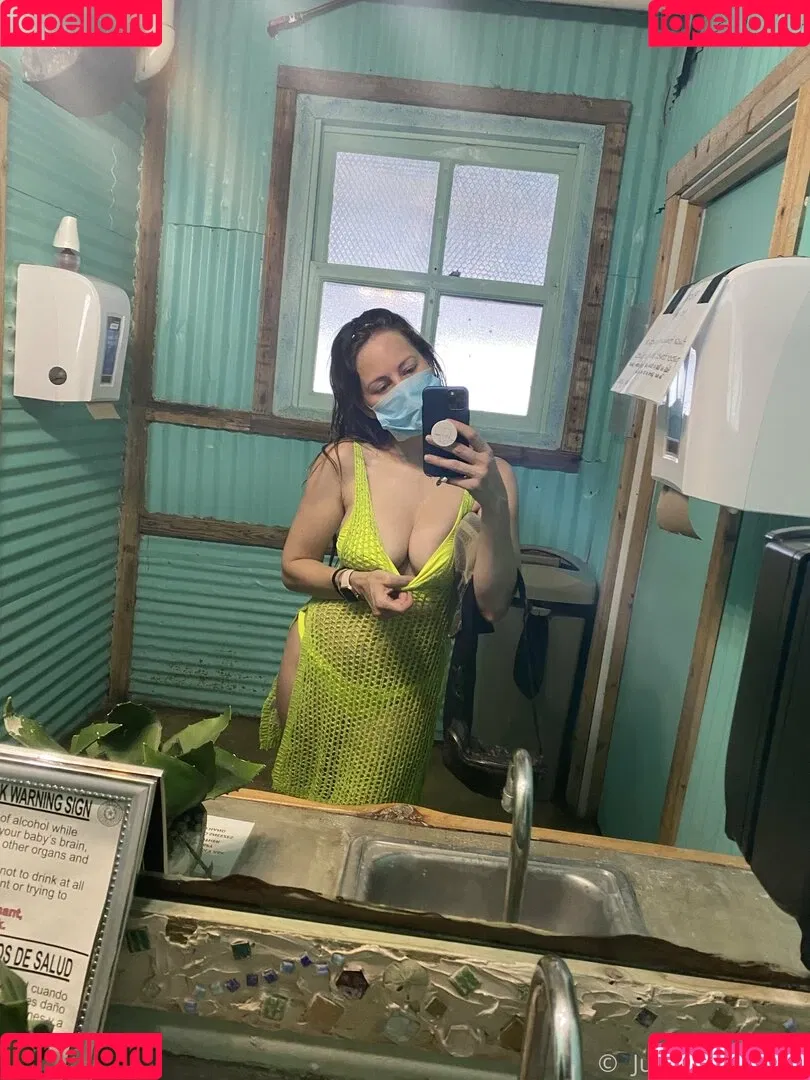 justinejakobs Onlyfans Photo Gallery 