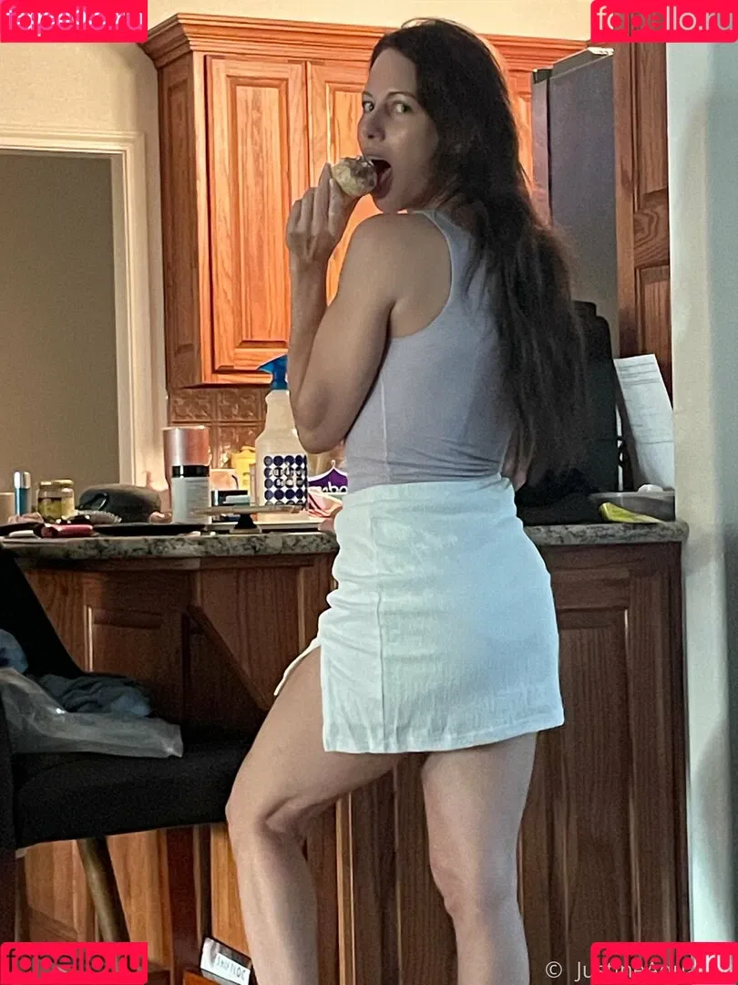 justinejakobs Onlyfans Photo Gallery 