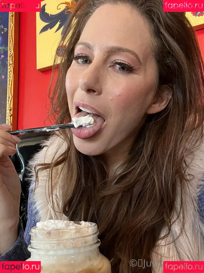 justinejakobs Onlyfans Photo Gallery 