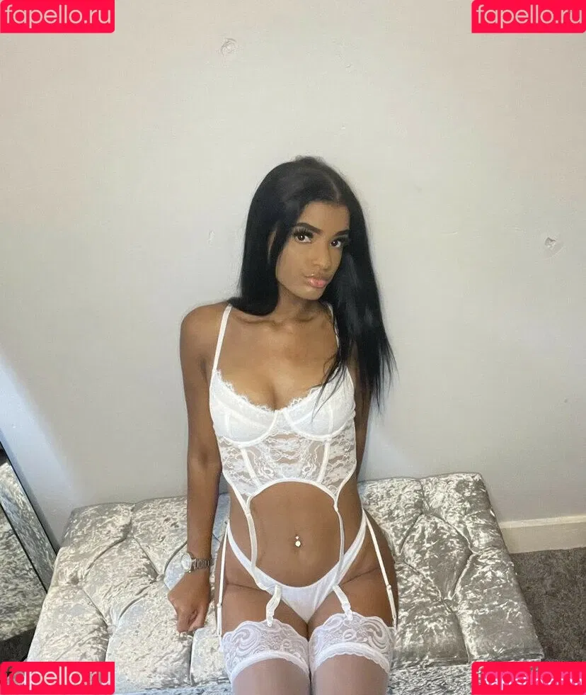 Alisha Romain Onlyfans Photo Gallery 