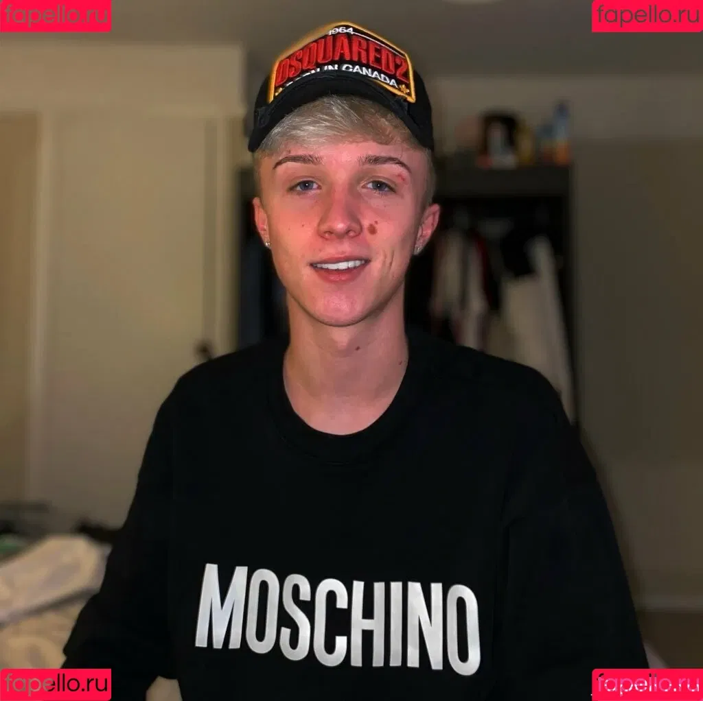 jamesyalch Onlyfans Photo Gallery 