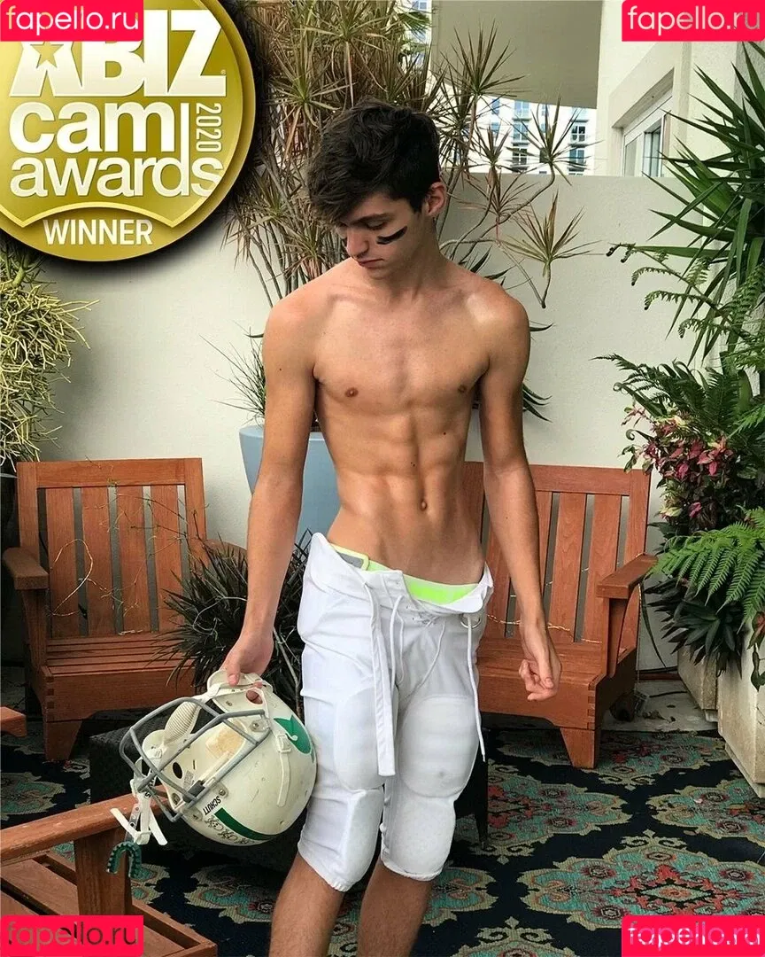 jamesyalch Onlyfans Photo Gallery 