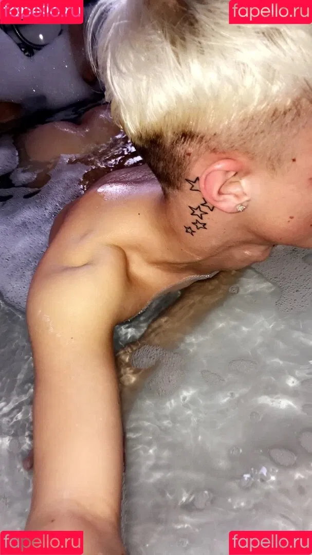 jamesyalch Onlyfans Photo Gallery 