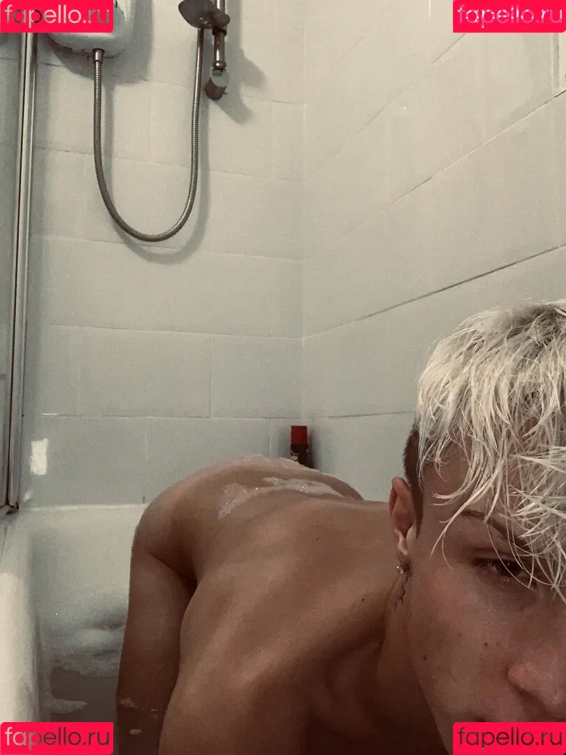 jamesyalch Onlyfans Photo Gallery 