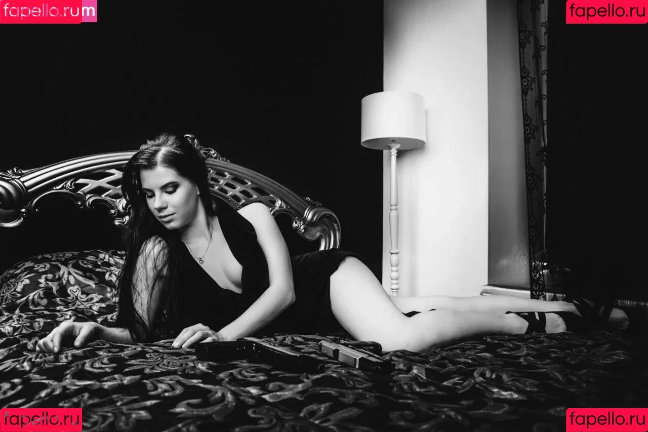 Anastasya Zelenova Onlyfans Photo Gallery 