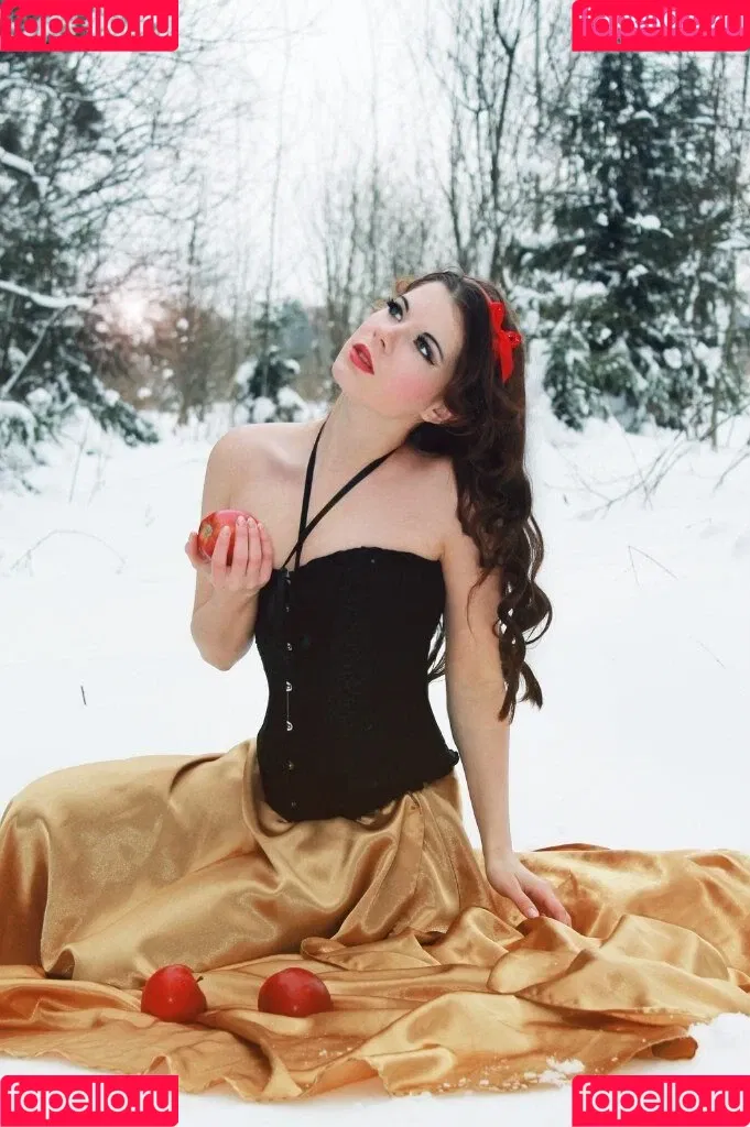 Anastasya Zelenova Onlyfans Photo Gallery 