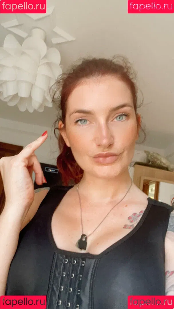 adreenacuckoldress Onlyfans Photo Gallery 