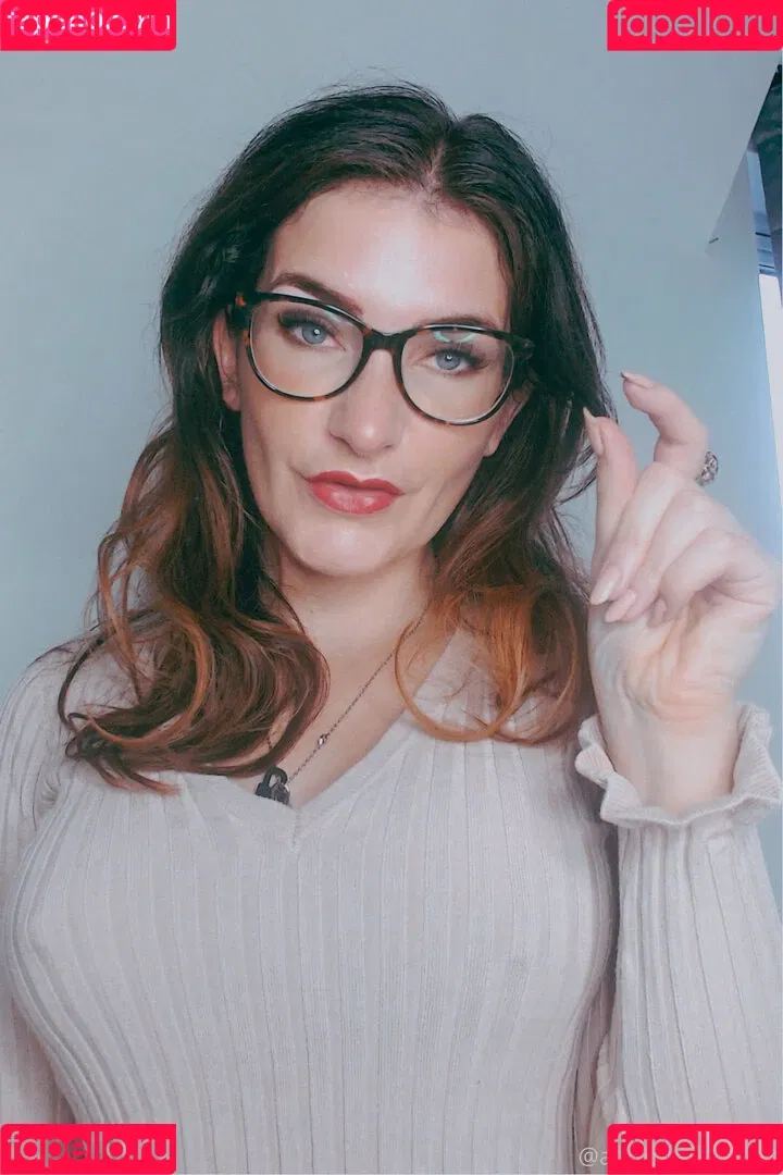 adreenacuckoldress Onlyfans Photo Gallery 