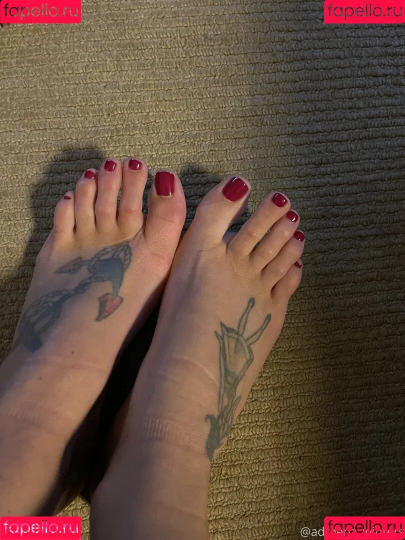 adreenacuckoldress Onlyfans Photo Gallery 