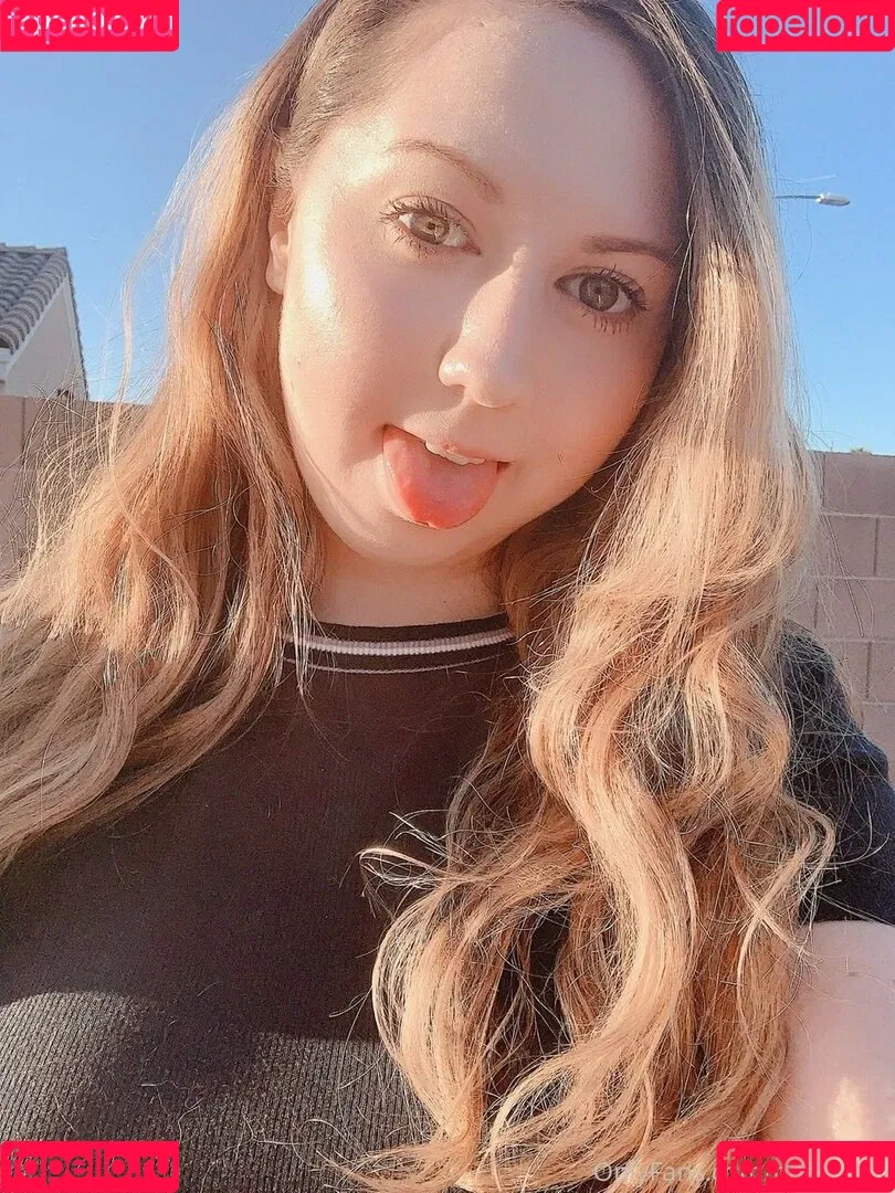 kirbybae Onlyfans Photo Gallery 