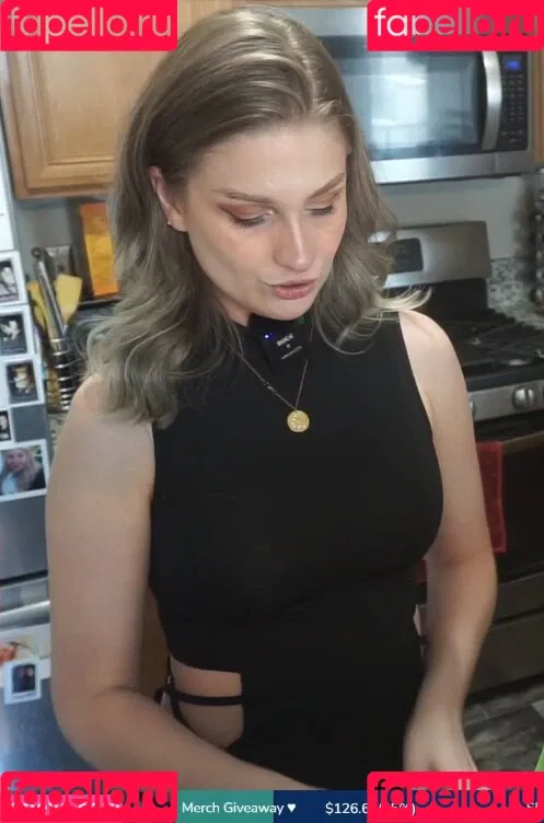 IceTokki Onlyfans Photo Gallery 