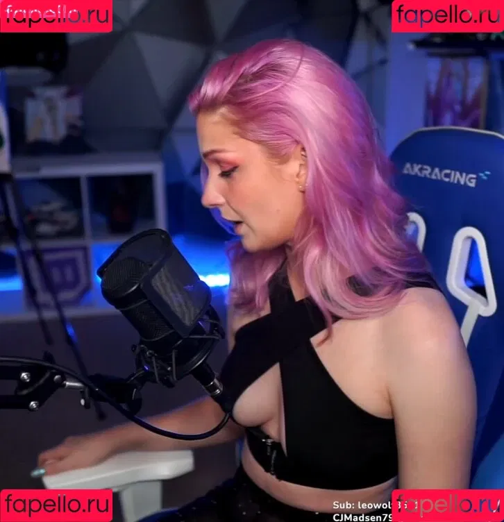 IceTokki Onlyfans Photo Gallery 