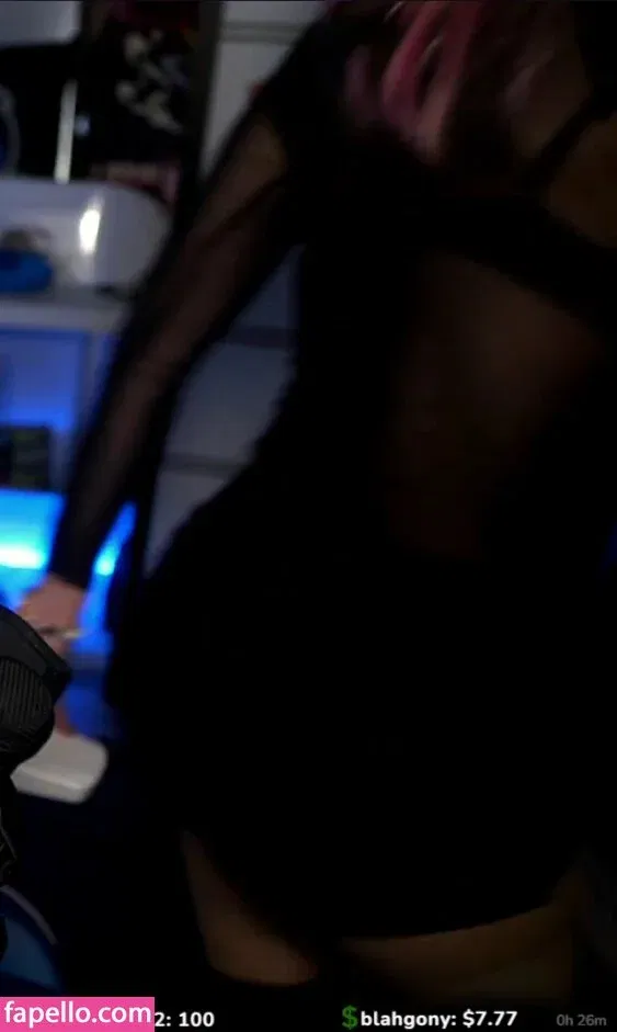 IceTokki Onlyfans Photo Gallery 