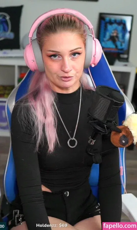 IceTokki Onlyfans Photo Gallery 