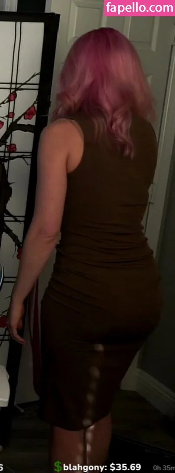 IceTokki Onlyfans Photo Gallery 