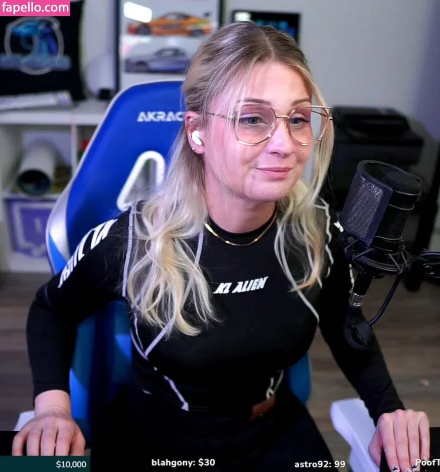 IceTokki Onlyfans Photo Gallery 