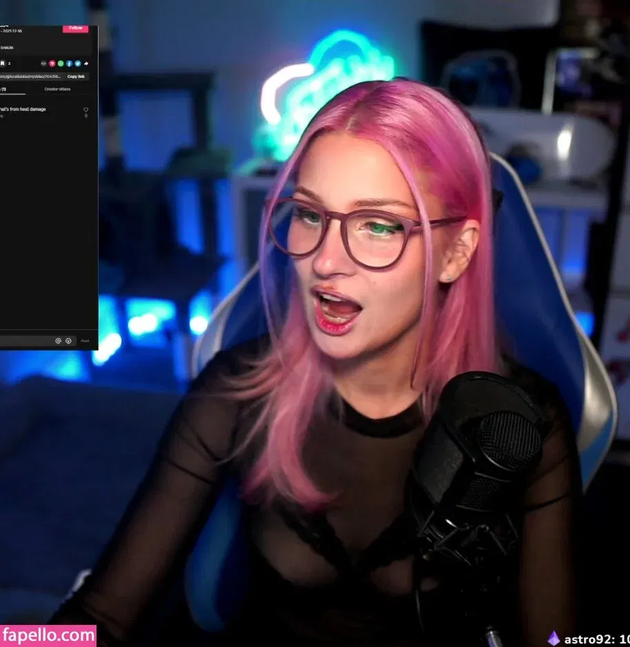 IceTokki Onlyfans Photo Gallery 