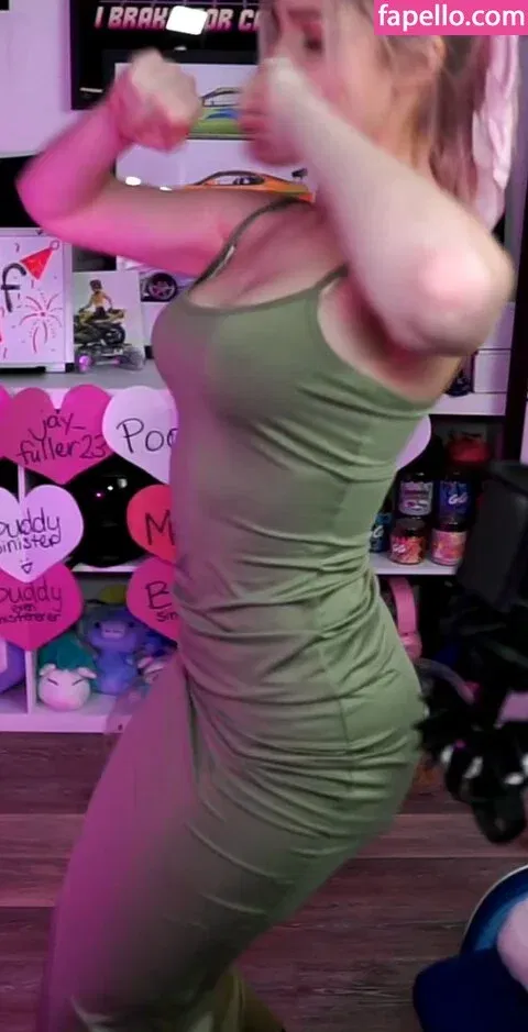 IceTokki Onlyfans Photo Gallery 