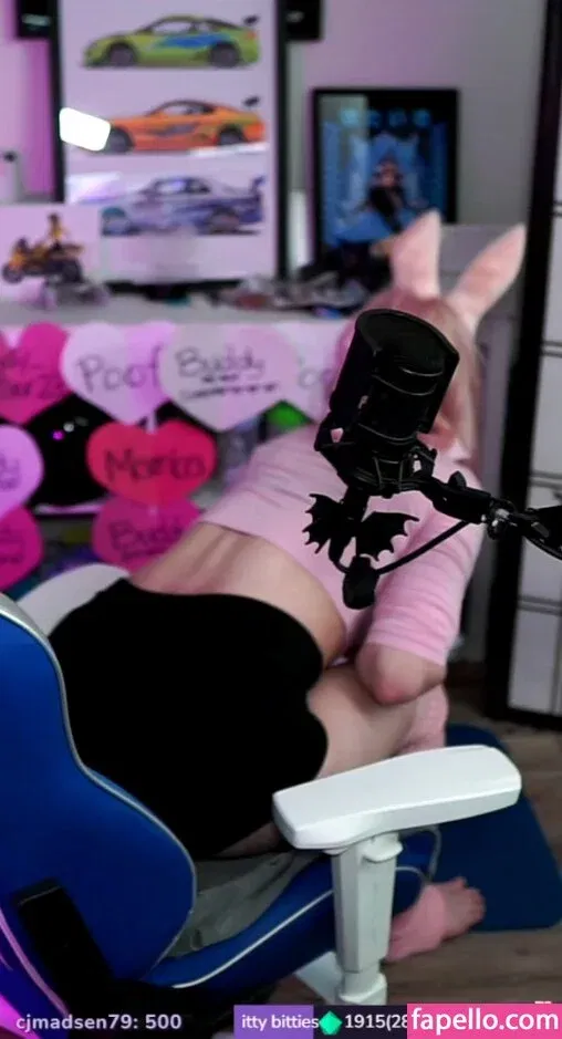 IceTokki Onlyfans Photo Gallery 