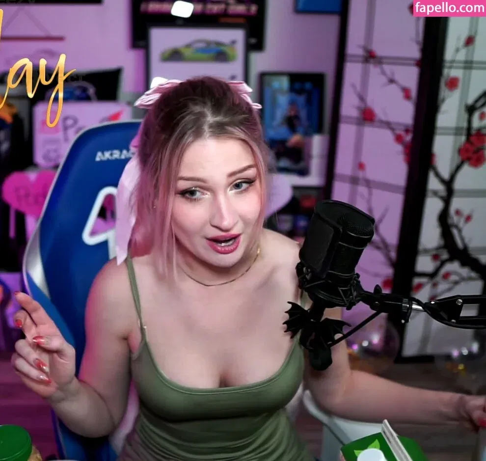 IceTokki Onlyfans Photo Gallery 