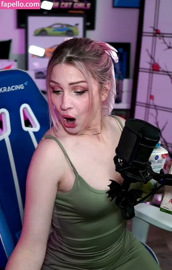 IceTokki Onlyfans Photo Gallery 