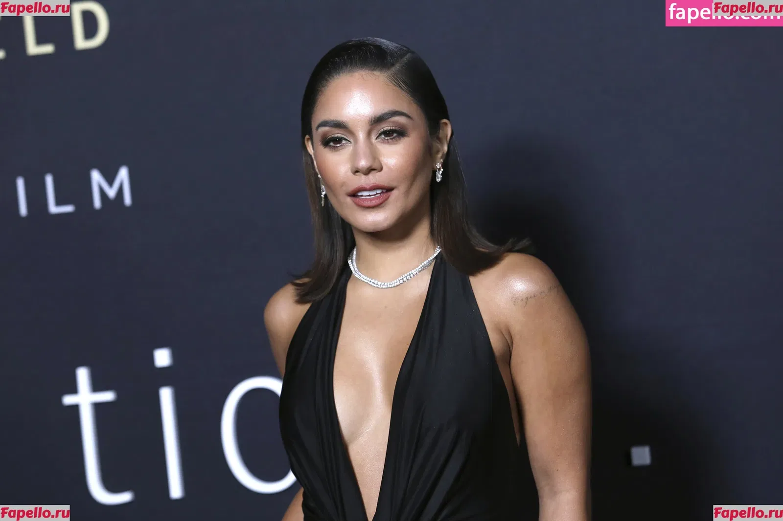 Vanessa Hudgens Onlyfans Photo Gallery 
