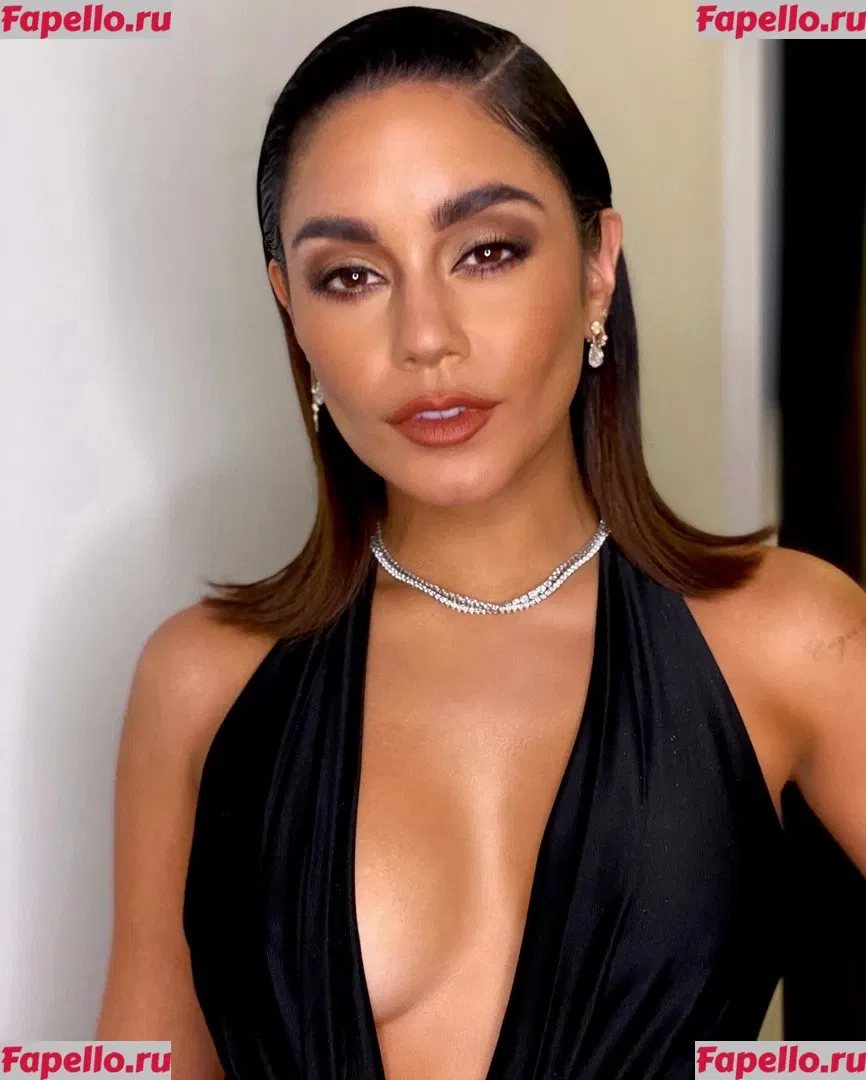 Vanessa Hudgens Onlyfans Photo Gallery 