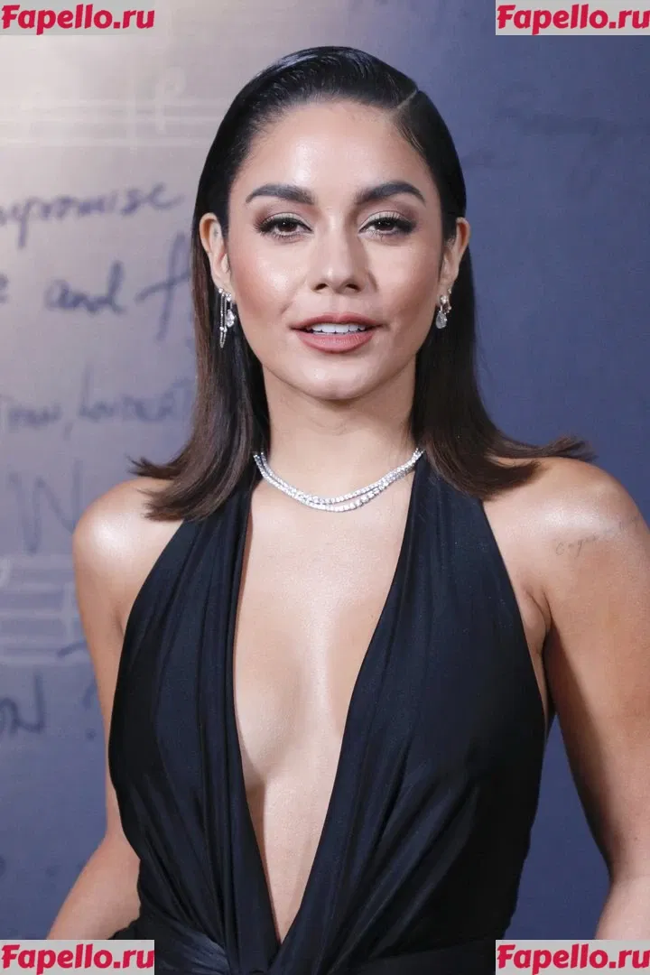 Vanessa Hudgens Onlyfans Photo Gallery 