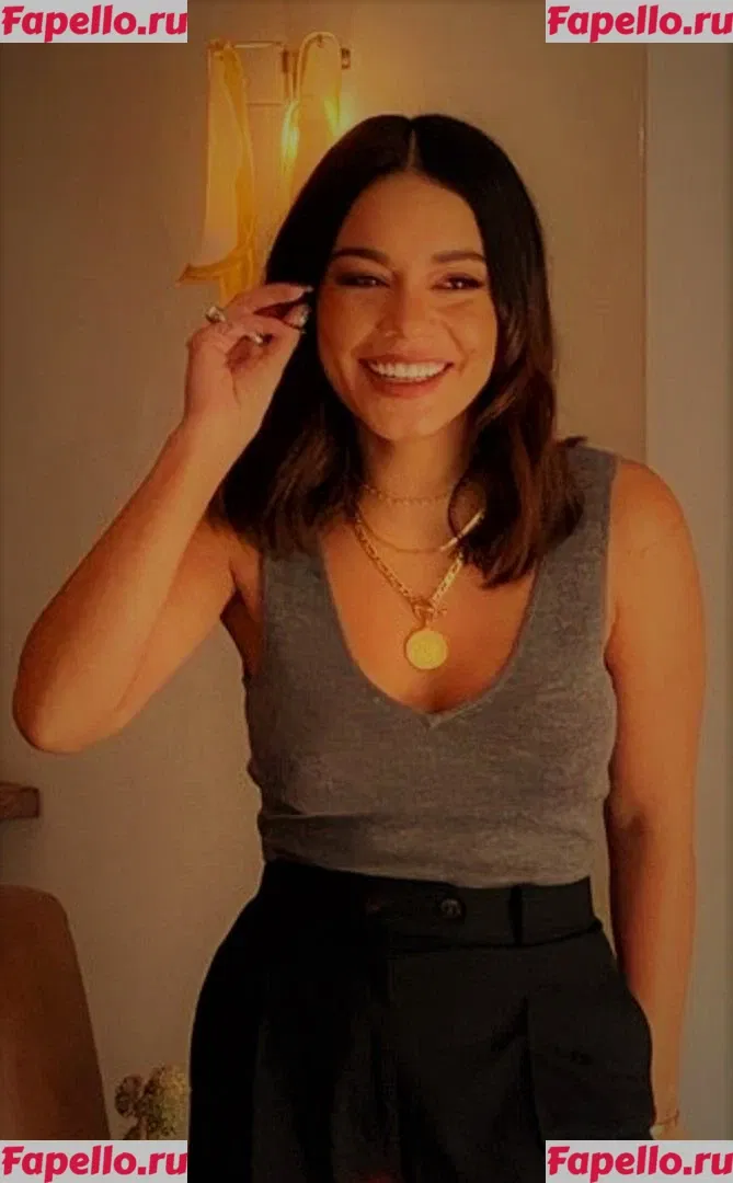Vanessa Hudgens Onlyfans Photo Gallery 