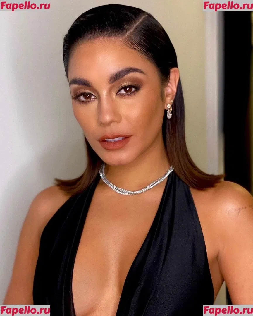 Vanessa Hudgens Onlyfans Photo Gallery 