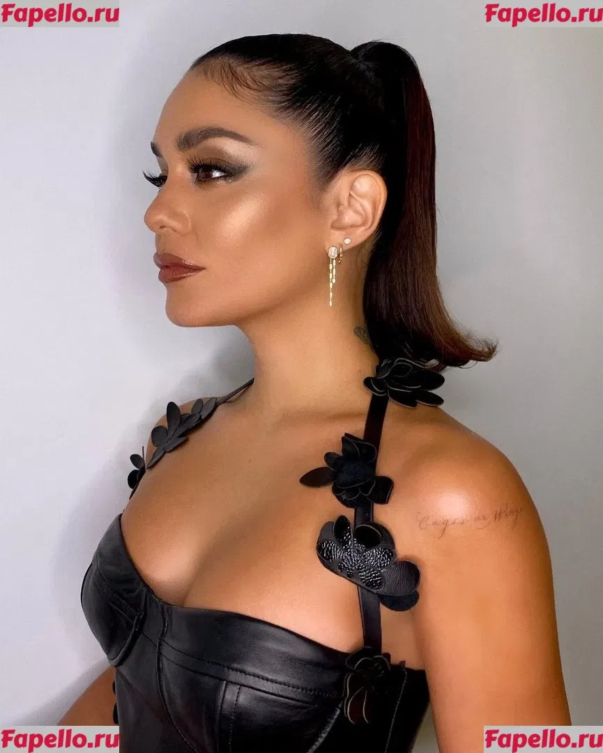 Vanessa Hudgens Onlyfans Photo Gallery 