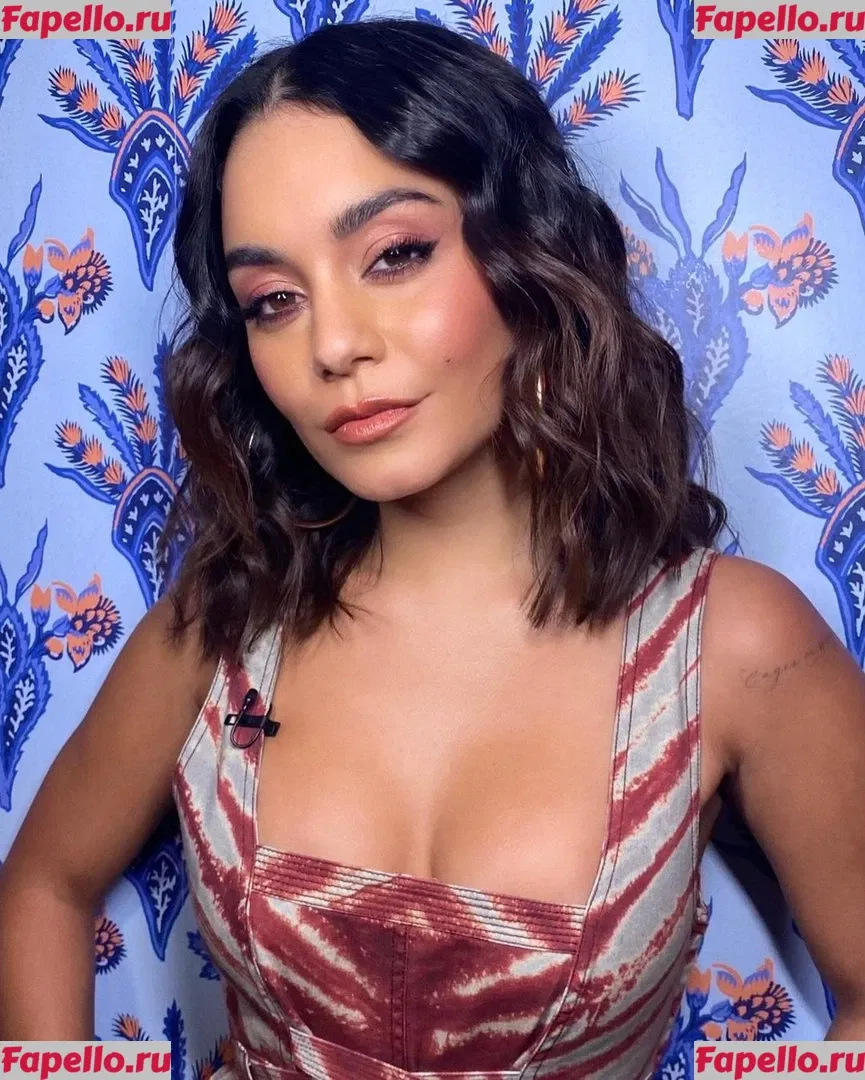 Vanessa Hudgens Onlyfans Photo Gallery 