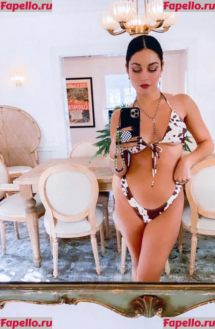 Vanessa Hudgens Onlyfans Photo Gallery 