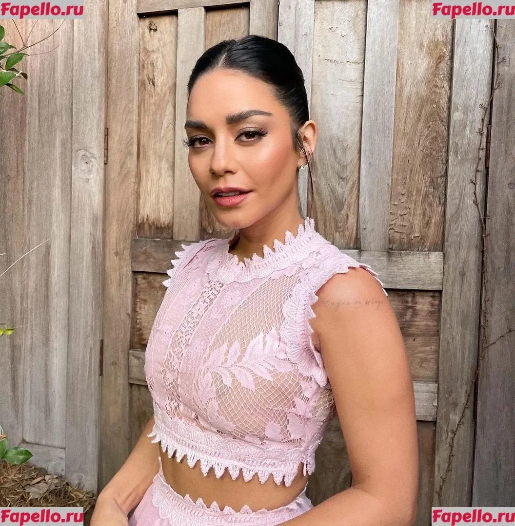 Vanessa Hudgens Onlyfans Photo Gallery 