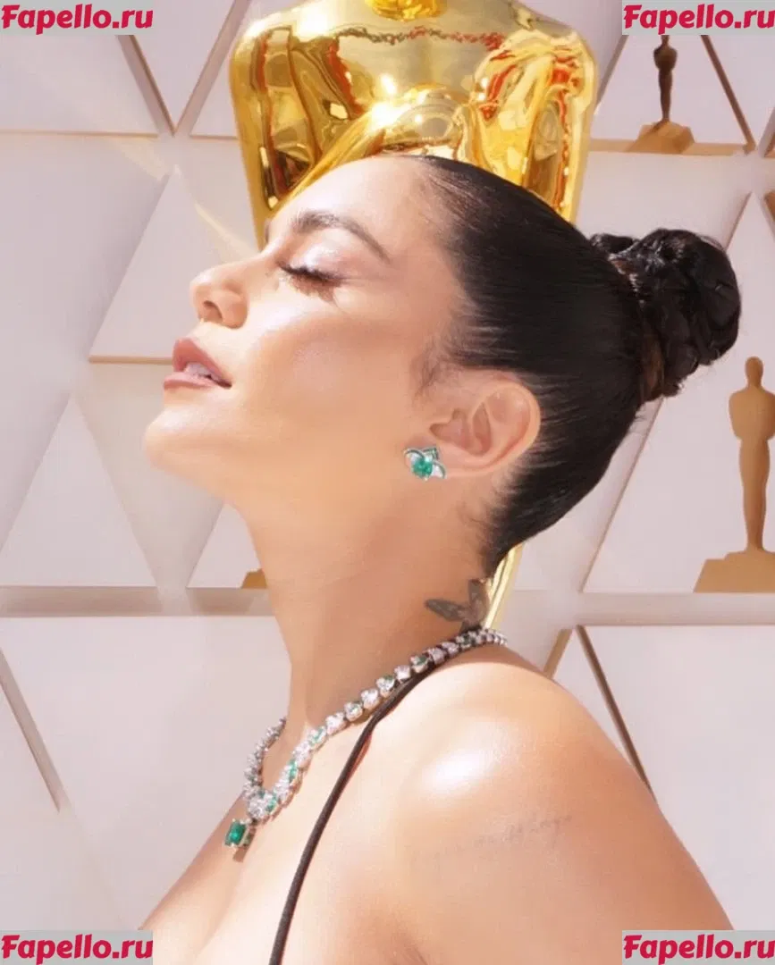 Vanessa Hudgens Onlyfans Photo Gallery 