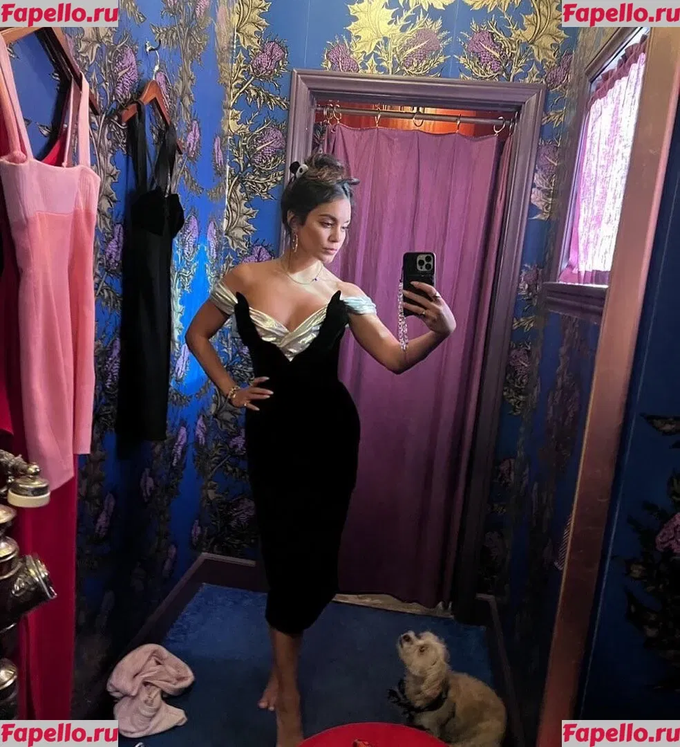 Vanessa Hudgens Onlyfans Photo Gallery 