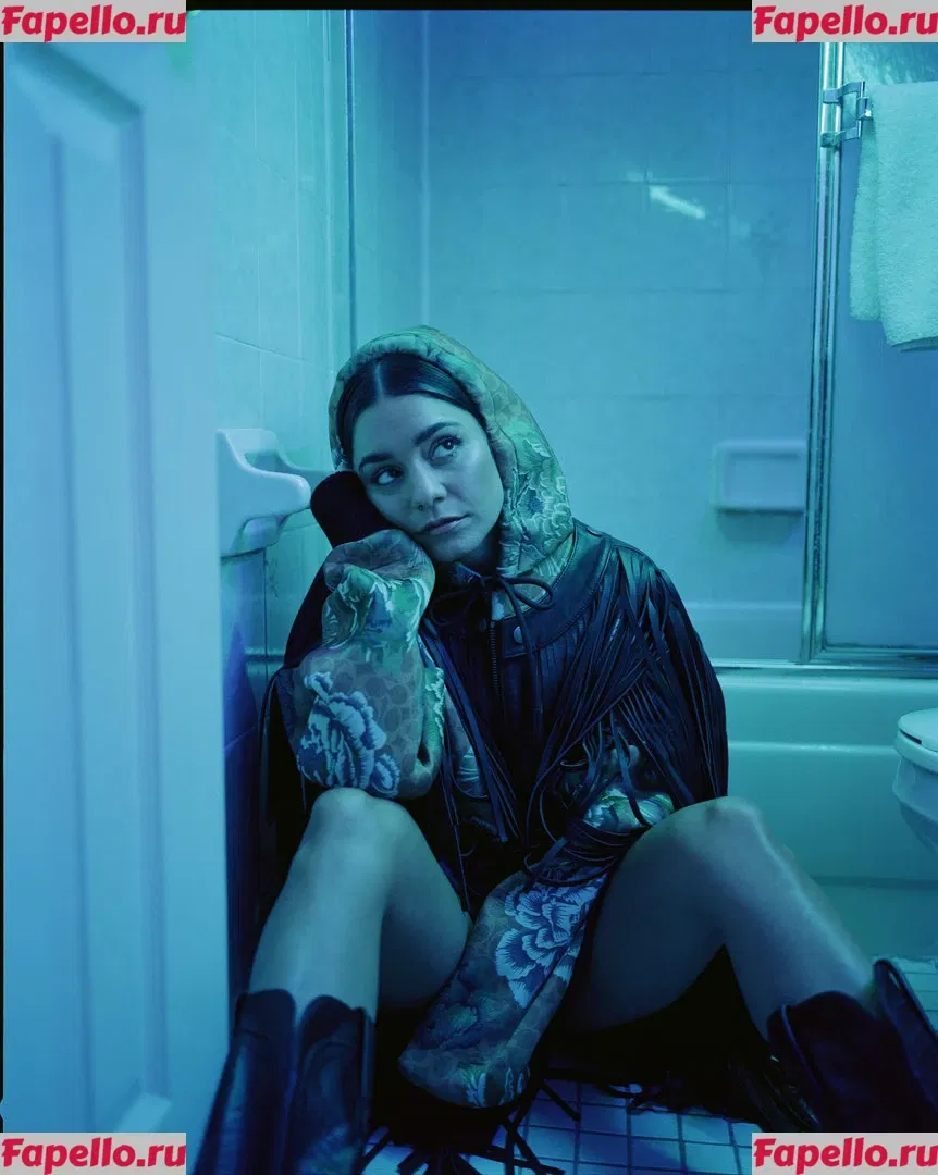 Vanessa Hudgens Onlyfans Photo Gallery 