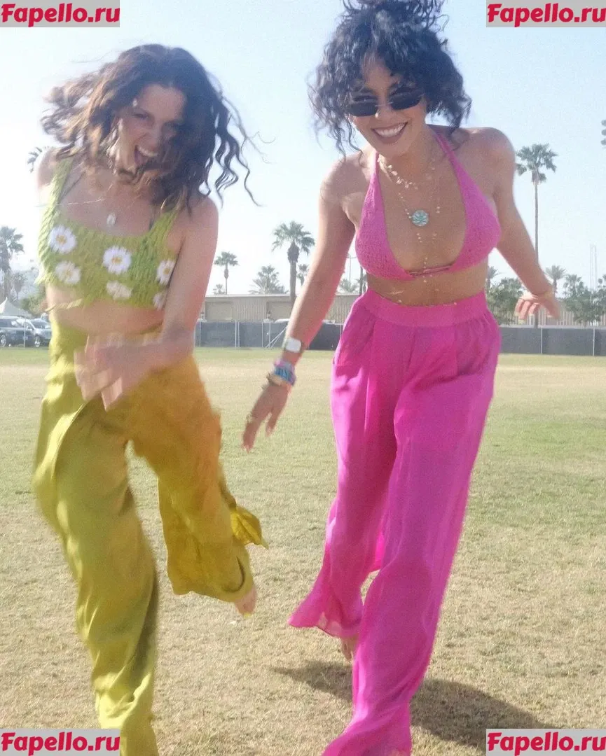 Vanessa Hudgens Onlyfans Photo Gallery 