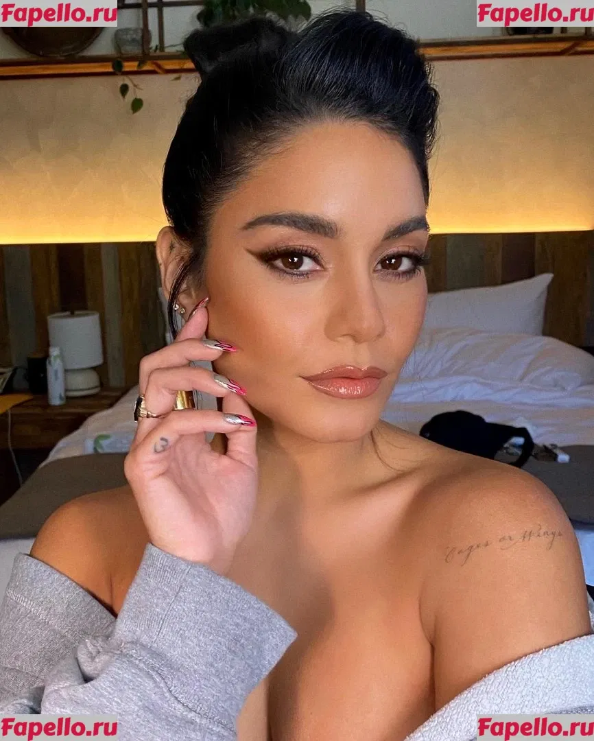 Vanessa Hudgens Onlyfans Photo Gallery 