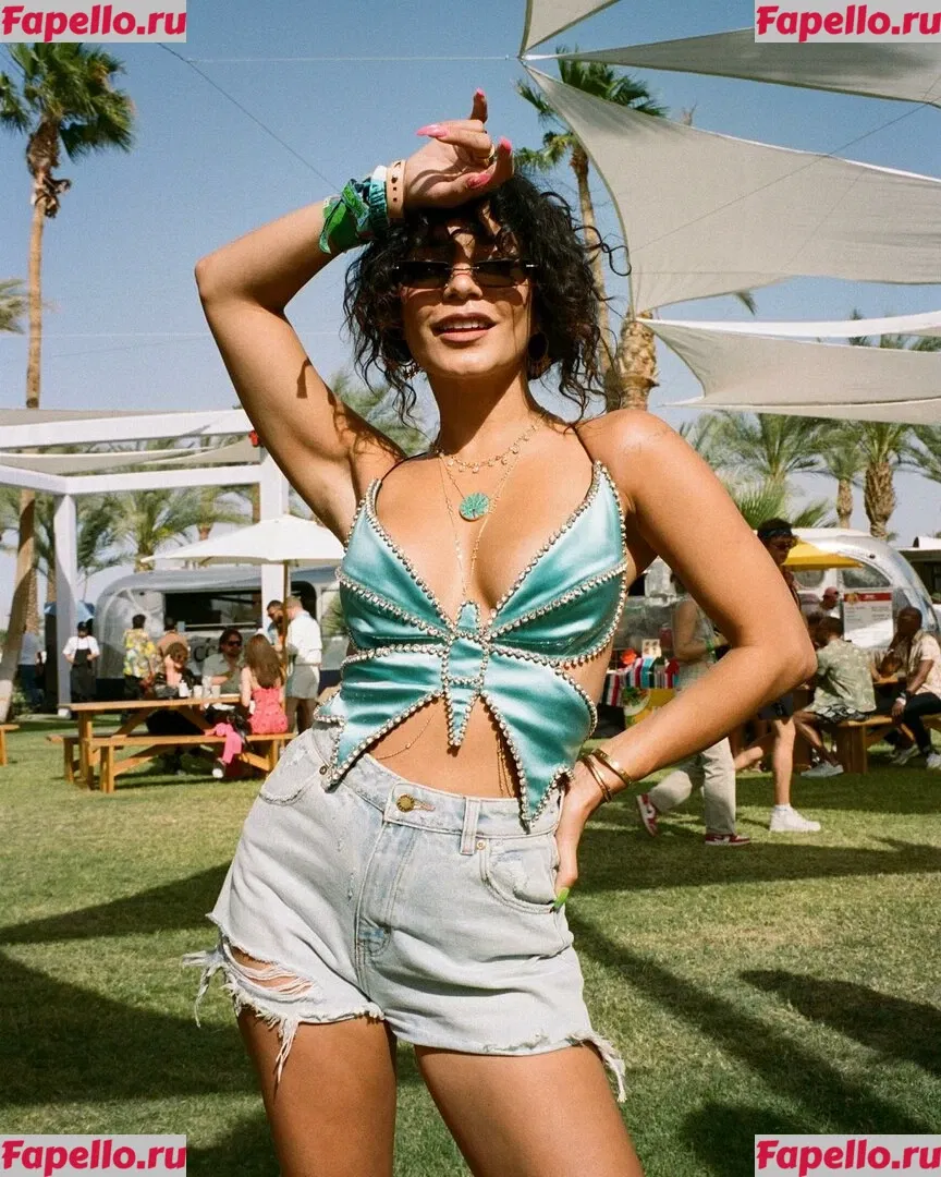 Vanessa Hudgens Onlyfans Photo Gallery 